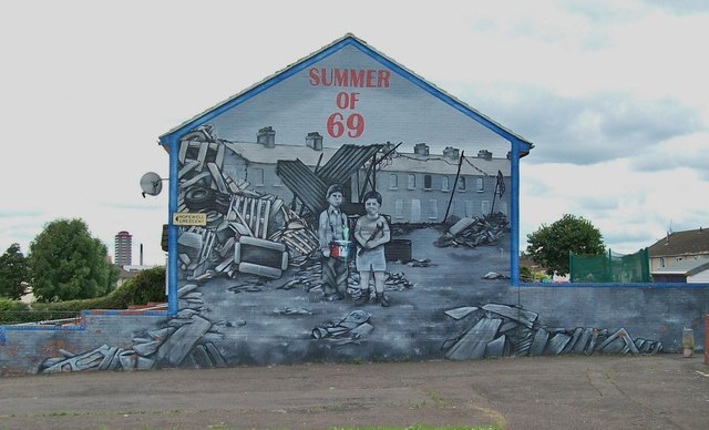 Political mural belfast 